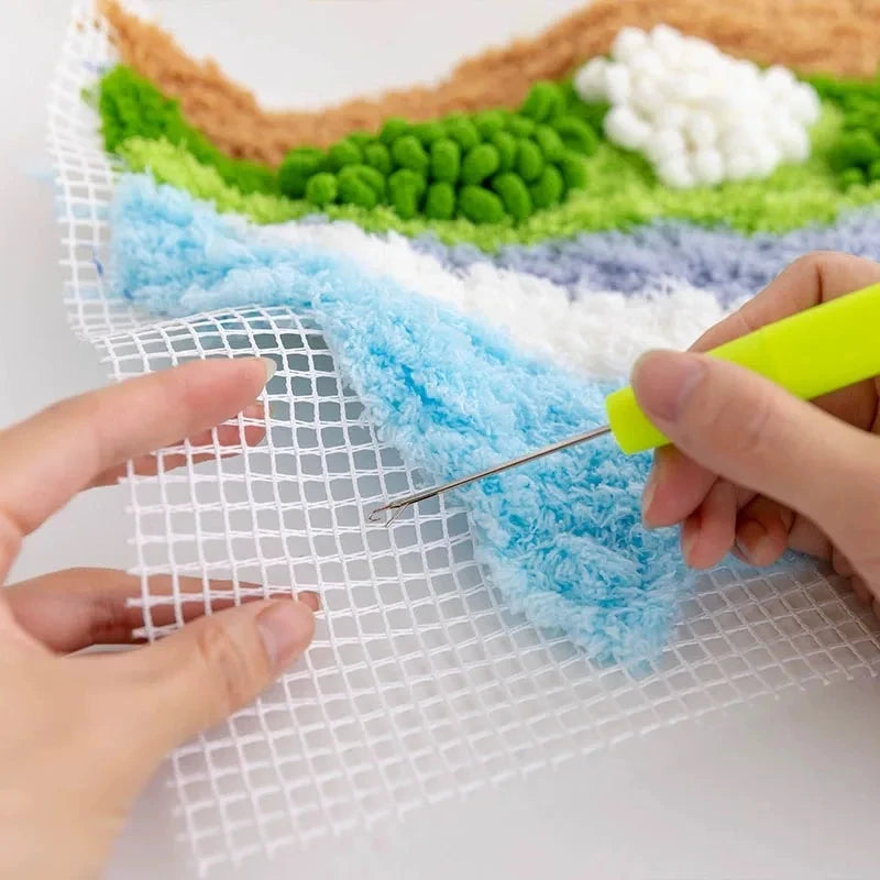 Latch Hook Coaster Kit – DIY Yarn Craft for Adults & Beginners