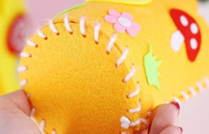 4pcs Kids DIY Pencil Holder Kit – Creative Craft Toy Set