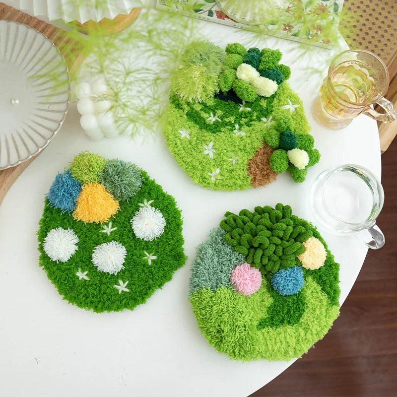 Latch Hook Coaster Kit – DIY Yarn Craft for Adults & Beginners