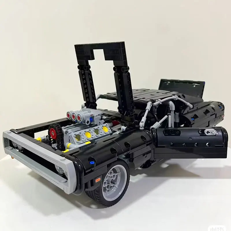 1077pcs Technical Racing Car Model – Collector’s DIY Build Set