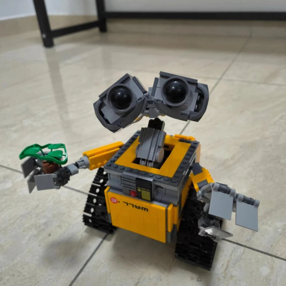 687pcs Wall-Inspired Robot Building Set – DIY Movie Model